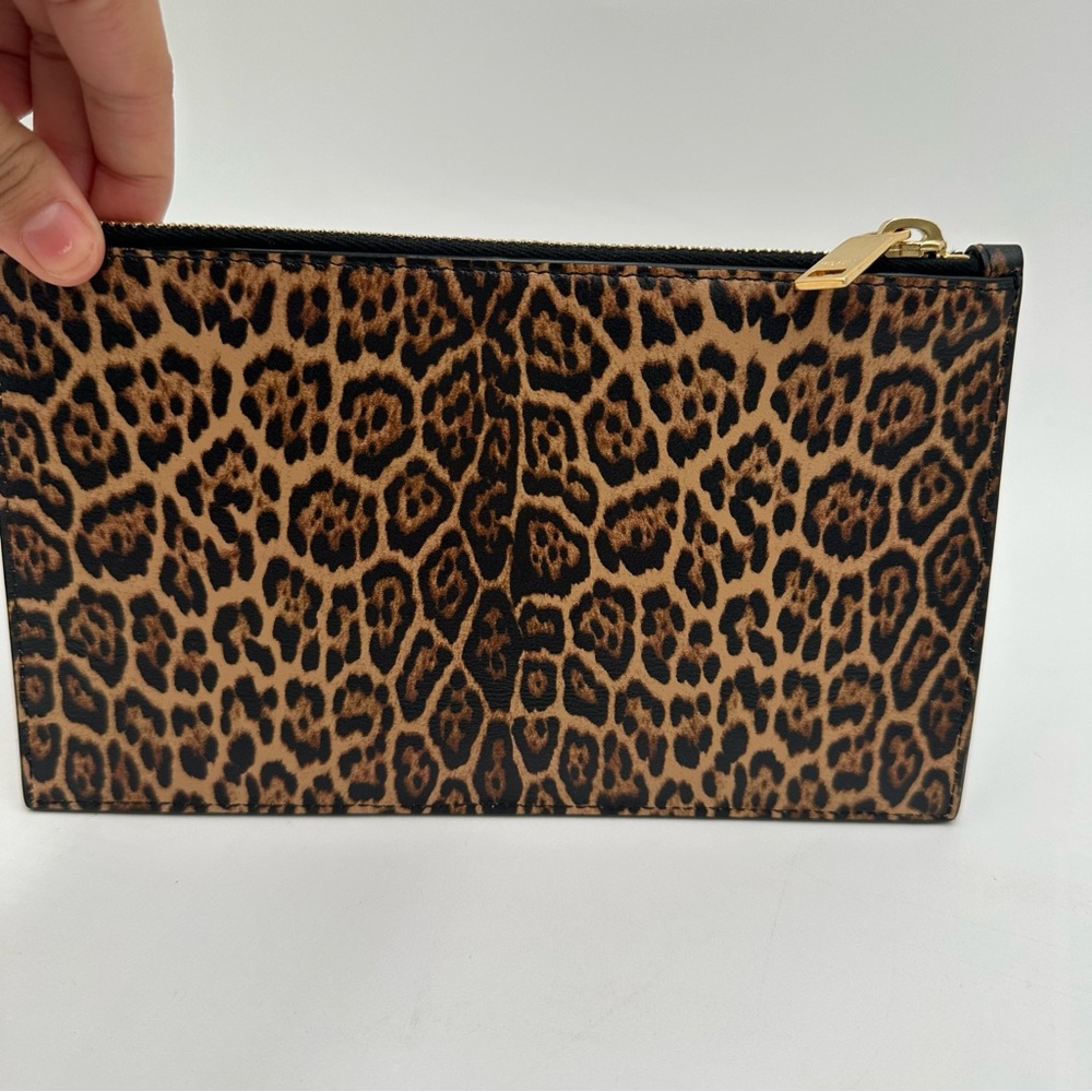 NEW Saint Laurent Leopard Print Clutch - Picture 2 of 6